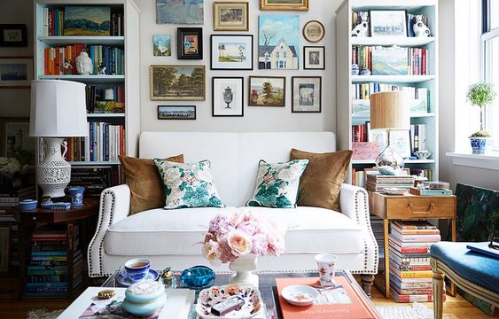 maximalism in small spaces