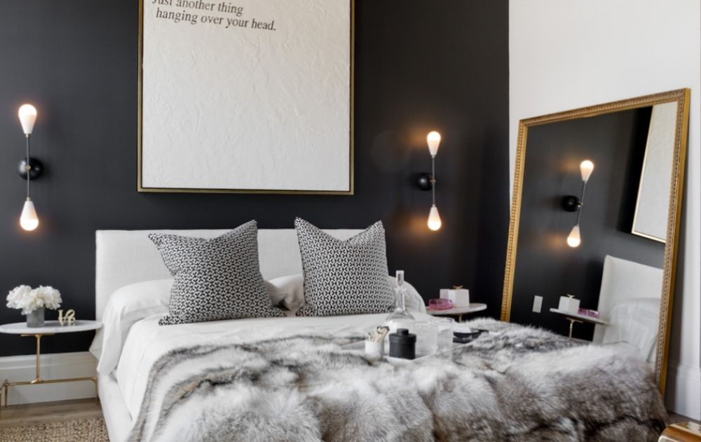 You’re Going To Love These Dark Accent Walls In Small Spaces!