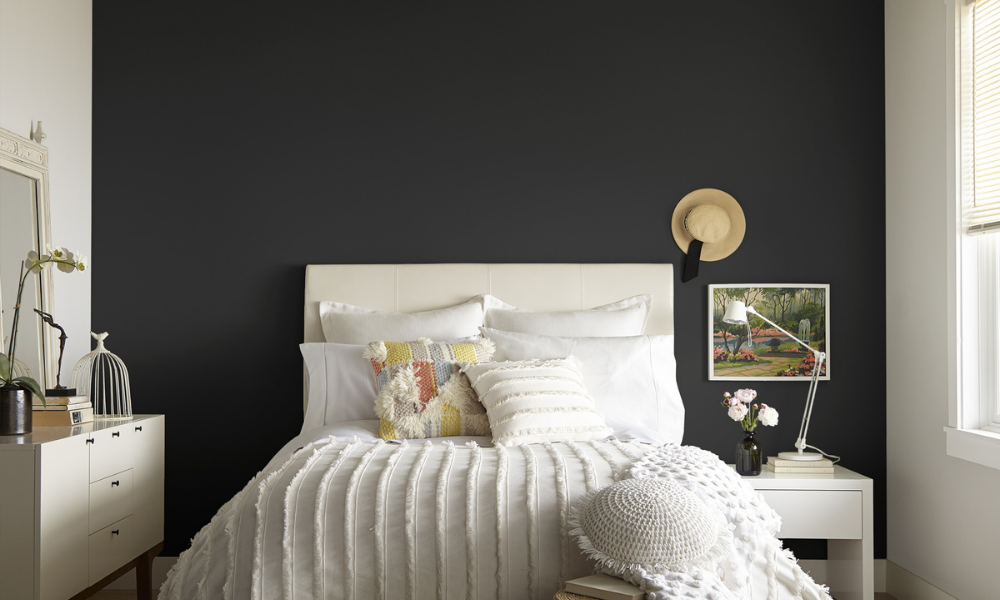 5 Tips For Using Dark Paint Colors In Small Rooms.
