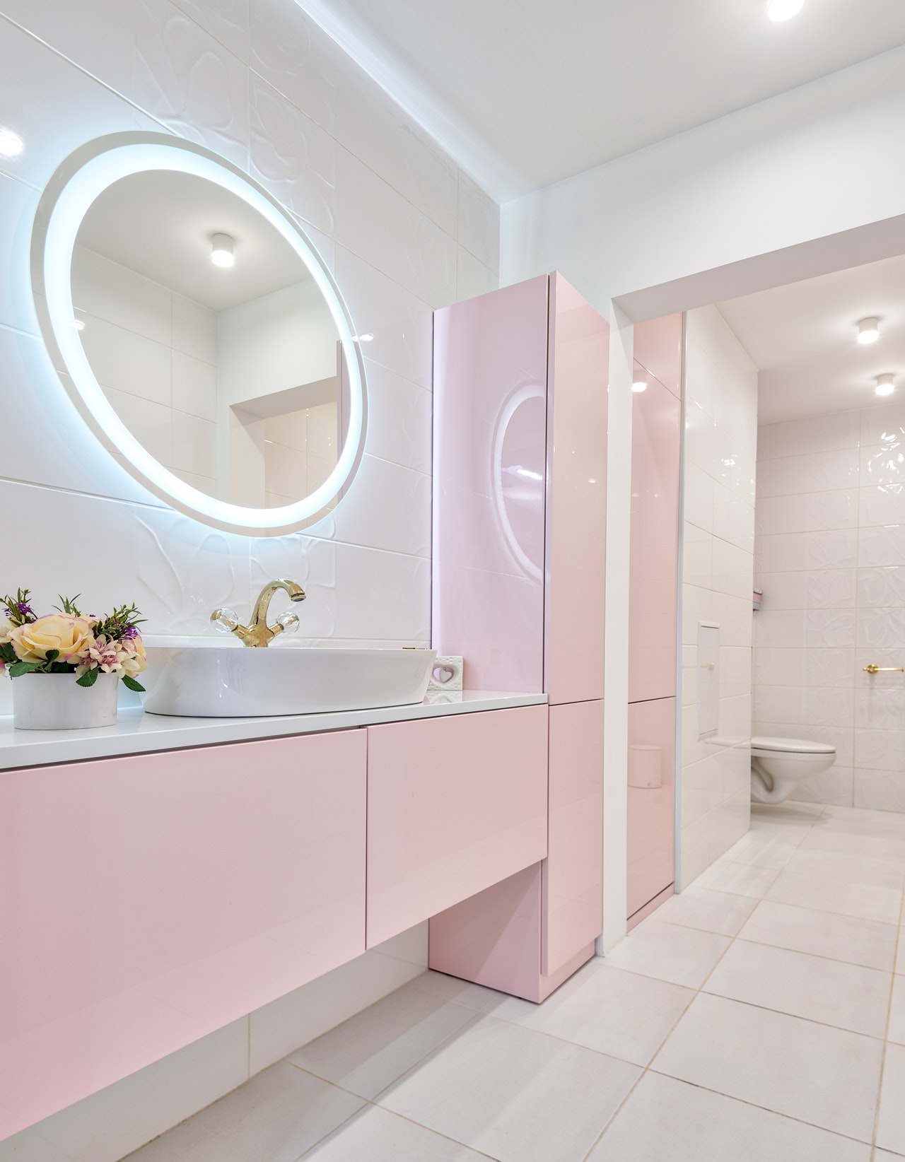 led light mirror for bathroom with no windows