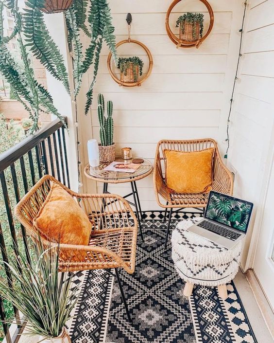 small boho balcony decor